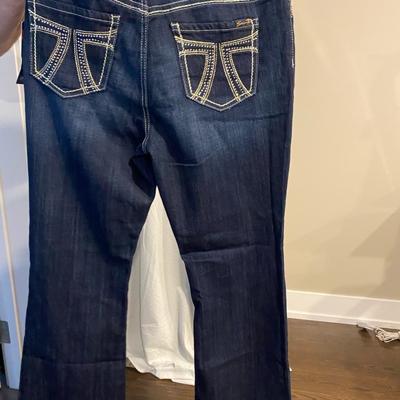Ladies size 14 Seven Dark blue “slimming boot cut” jeans, new with tags - Picture 4 of 4